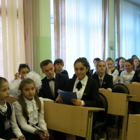 Дебаты кандидатов на пост адмирала флотилии гимназии в 2015 году.